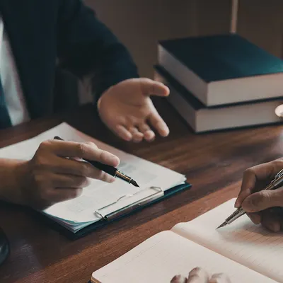 Radca prawny Maciej Klepacki - Prawo spółek handlowych, Prawo stowarzyszeń i fundacji, Prawo umów